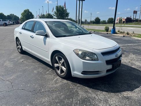 Used 2012 Chevrolet Malibu LT FWD image 2
