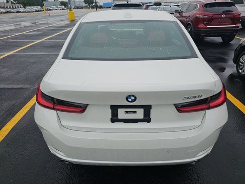 Used 2026 BMW 330i Sedan RWD image 7
