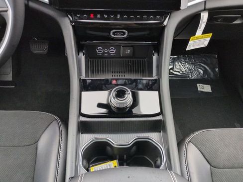 New 2026 Jeep Grand Cherokee Altitude RWD image 17