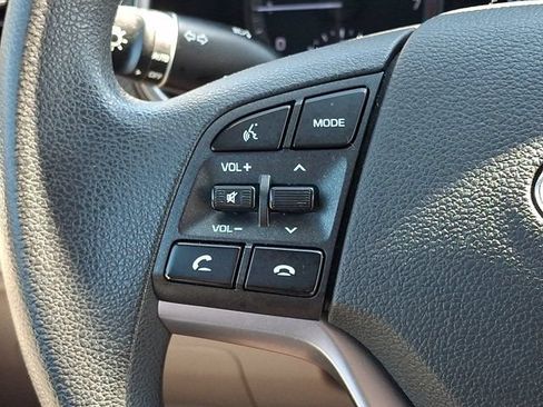 Used 2019 Hyundai Tucson SE AWD/4WD image 25