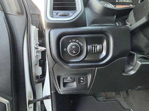 Used 2021 RAM 1500 Laramie image 15