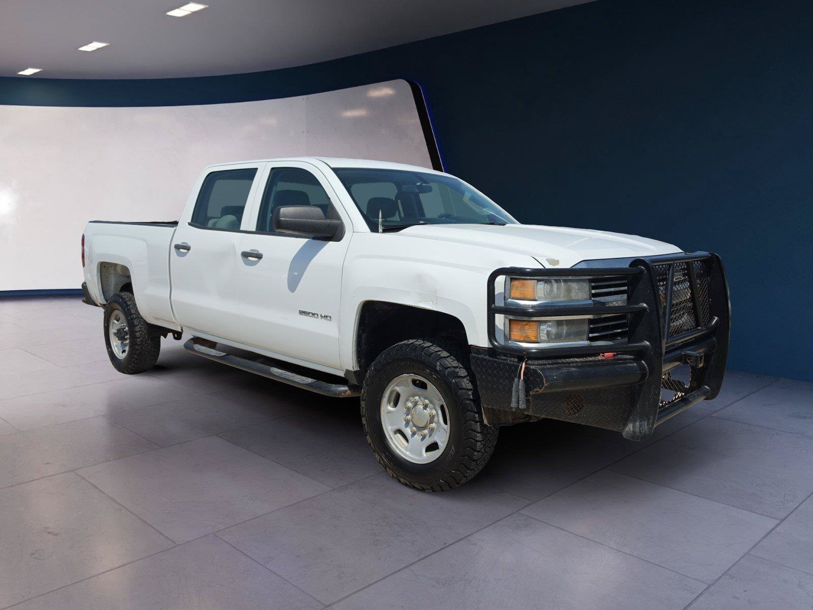 Used 2015 Chevrolet Silverado 2500 W/T AWD/4WD image 7