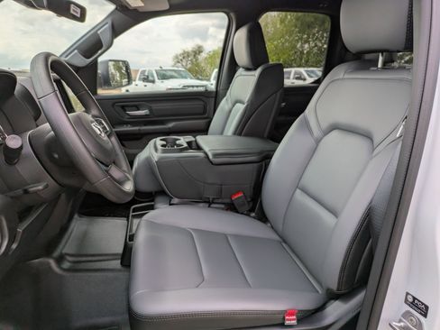 New 2026 RAM 1500 Tradesman AWD/4WD image 12