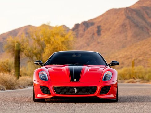 Used 2011 Ferrari 599 GTO RWD image 2