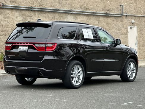 Used 2024 Dodge Durango GT AWD/4WD image 3