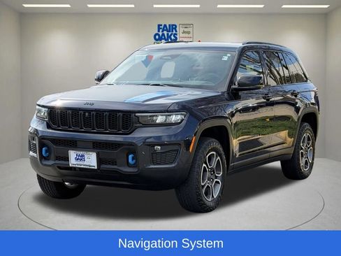 Used 2023 Jeep Grand Cherokee Trailhawk AWD/4WD image 3