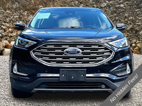 Used 2023 Ford Edge Titanium w/ Cargo Accessory Package AWD/4WD image 3
