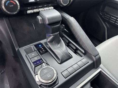 Certified 2025 Toyota Tacoma SR5 image 25