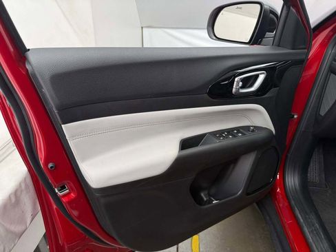 New 2026 Jeep Compass Limited image 23