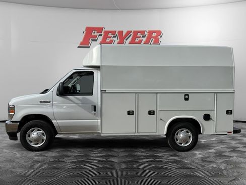 New 2026 Ford E-350 and Econoline 350 Super Duty w/ Power Equipment Group image 4
