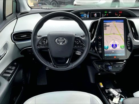 Used 2019 Toyota Prius Limited image 5