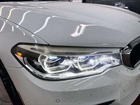 Used 2017 BMW 530i RWD image 30