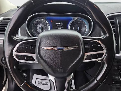 Used 2021 Chrysler 300 Touring L RWD image 7