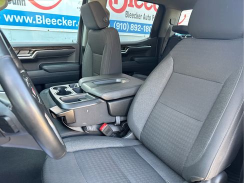 Used 2024 GMC Sierra 1500 SLE AWD/4WD image 32