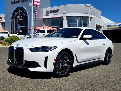 Used 2023 BMW i4 eDrive35 w/ Premium Package RWD image 3