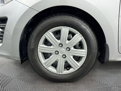 Used 2023 Kia Rio S image 30