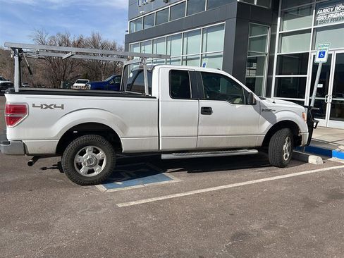 Used 2011 Ford F150 XLT w/ XLT Convenience Pkg image 4