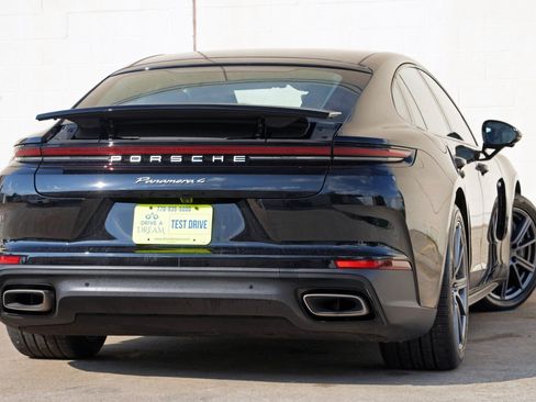 Used 2025 Porsche Panamera 4 E-Hybrid AWD/4WD image 5