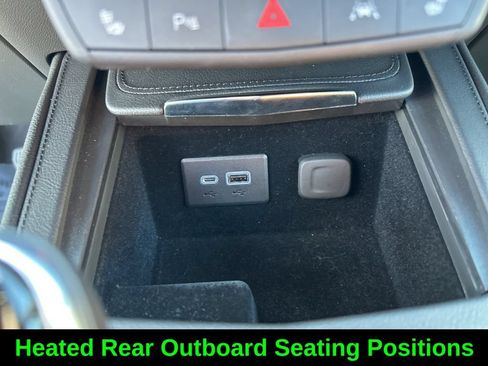Used 2023 Cadillac XT4 Luxury w/ Cold Weather Package FWD image 41