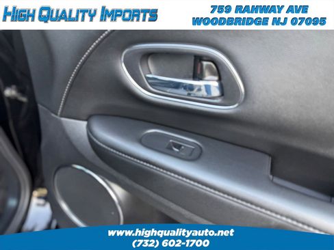 Used 2021 Honda HR-V EX-L image 52