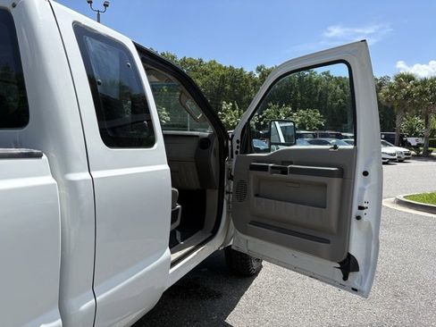 Used 2009 Ford F250 XL image 28