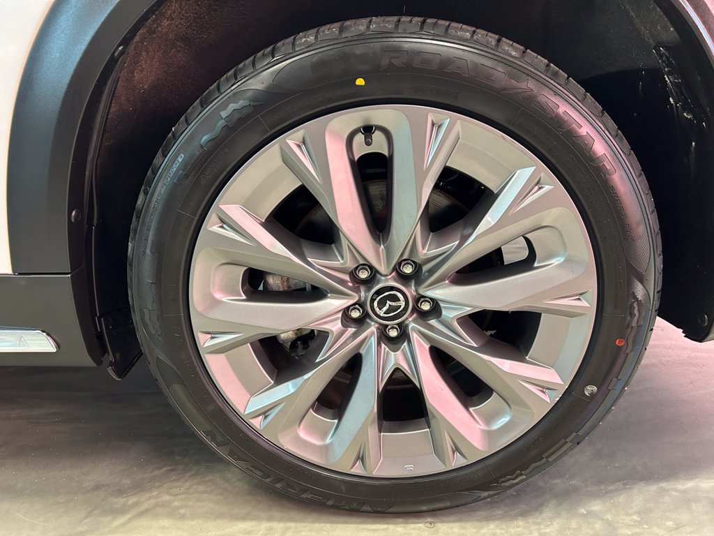Used 2024 MAZDA CX-90 3.3 Turbo w/ Premium Package AWD/4WD image 25