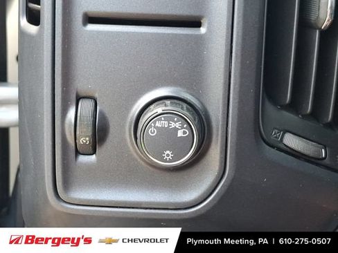 Used 2017 GMC Sierra 3500 4x4 Double Cab w/ Sierra Convenience Package image 26
