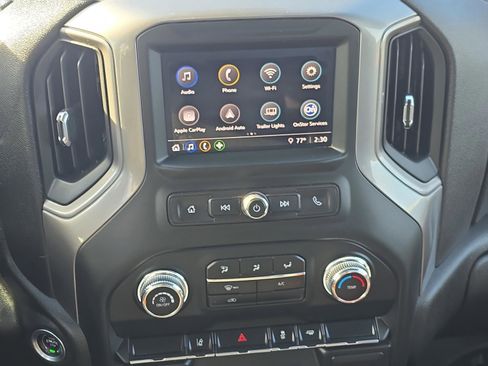 Used 2024 GMC Sierra 2500 Pro image 13