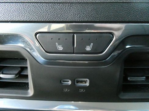 Certified 2024 GMC Sierra 1500 Denali image 20