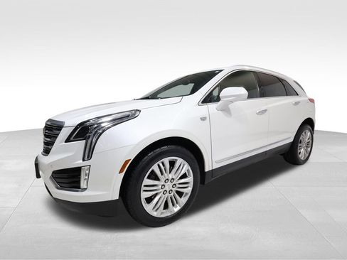 Used 2018 Cadillac XT5 Premium Luxury FWD image 6