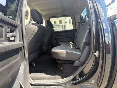 Used 2023 RAM 1500 Express w/ Wheel & Sound Group AWD/4WD image 40