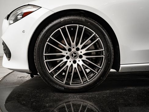 Used 2022 Mercedes-Benz C 300 4MATIC Sedan image 13