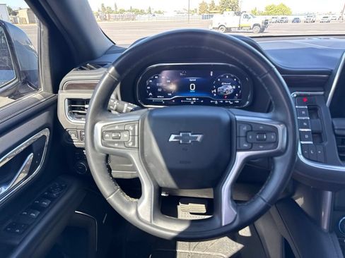 Used 2024 Chevrolet Tahoe Z71 w/ Luxury Package AWD/4WD image 25