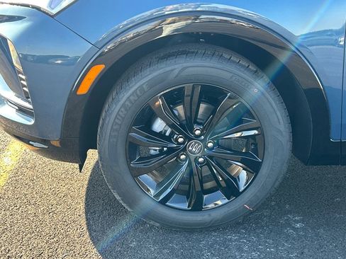 New 2026 Buick Envista Sport Touring w/ Advanced Safety Package FWD image 13