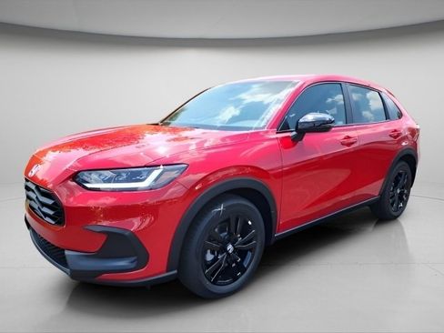 Used 2026 Honda HR-V Sport image 3