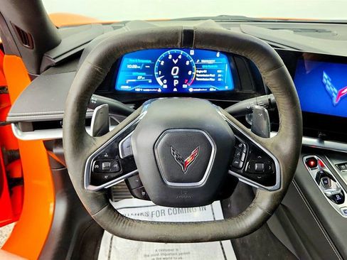 Used 2023 Chevrolet Corvette Stingray Preferred Conv w/ Z51 Performance Package RWD image 14