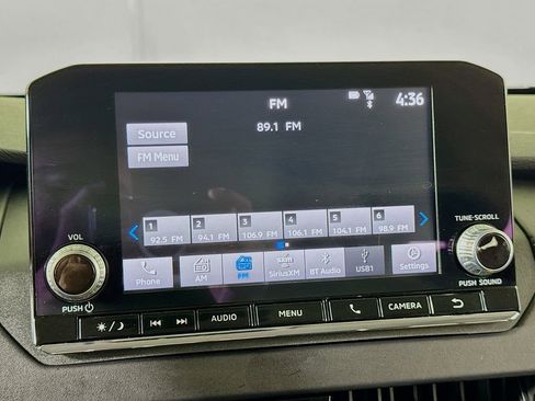 Used 2024 Mitsubishi Outlander ES AWD/4WD image 33