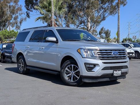 Used 2019 Ford Expedition Max XLT RWD image 3