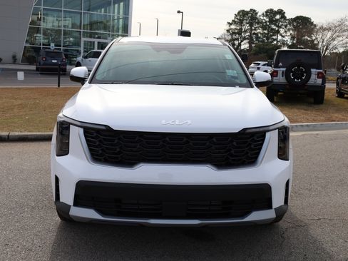 New 2026 Kia Sorento LX image 8