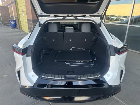 Used 2024 Lexus RZ 450e Premium image 38