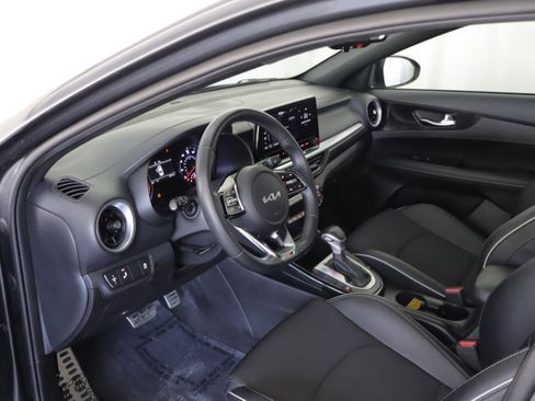 Used 2023 Kia Forte GT-Line FWD image 8