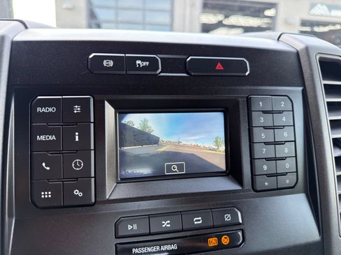 Used 2022 Ford F250 XL w/ Power Equipment Group AWD/4WD image 21