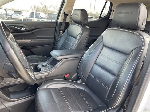 Used 2023 GMC Acadia Denali image 22