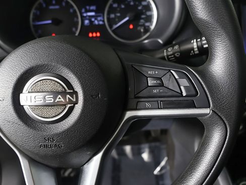 Used 2022 Nissan Kicks S FWD image 37