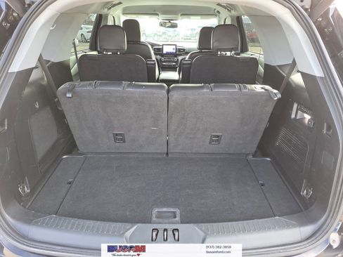 Used 2021 Ford Explorer Limited w/ Equipment Group 301A image 6