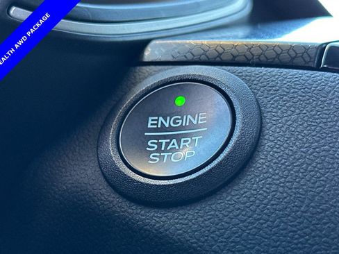 Certified 2022 Ford Escape SEL w/ SEL Stealth AWD Package image 23