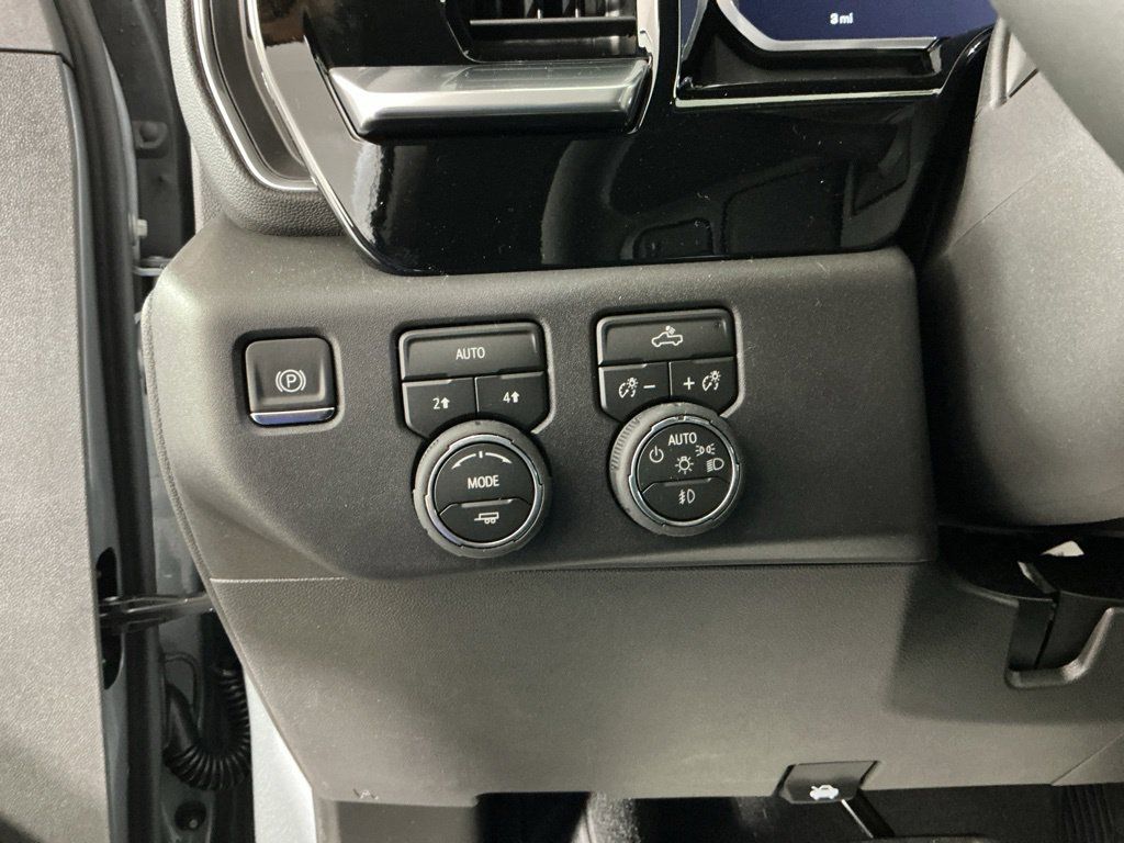 New 2026 Chevrolet Silverado 1500 RST AWD/4WD image 11