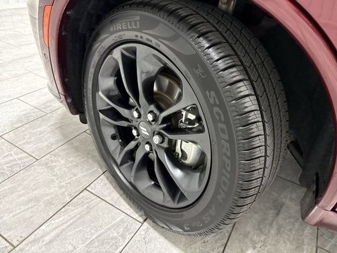 Used 2022 Dodge Durango R/T w/ Blacktop Package RWD image 34