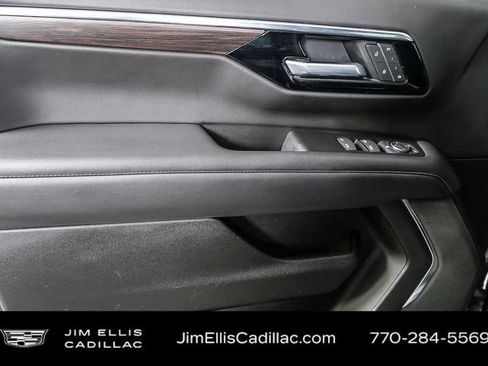 Used 2025 Chevrolet Tahoe LT AWD/4WD image 6