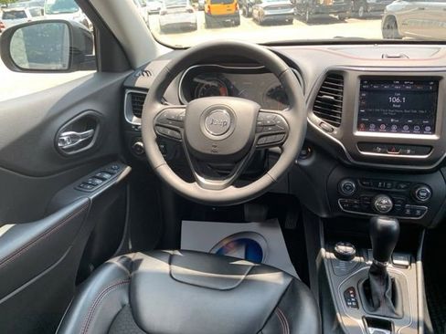 Used 2022 Jeep Cherokee Trailhawk w/ Trailer Tow Group image 44